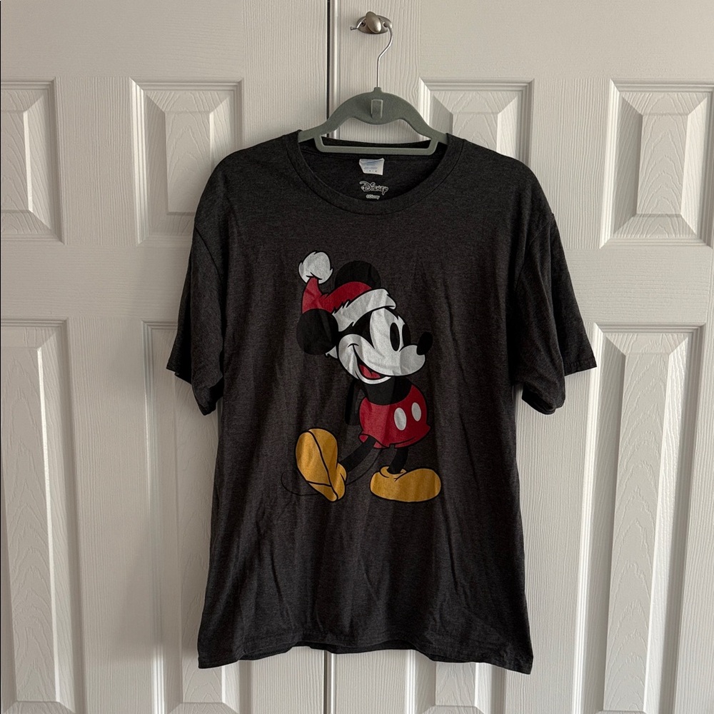 DISNEY CHRISTMAS Charcoal Tee with Festive Mickey Mouse